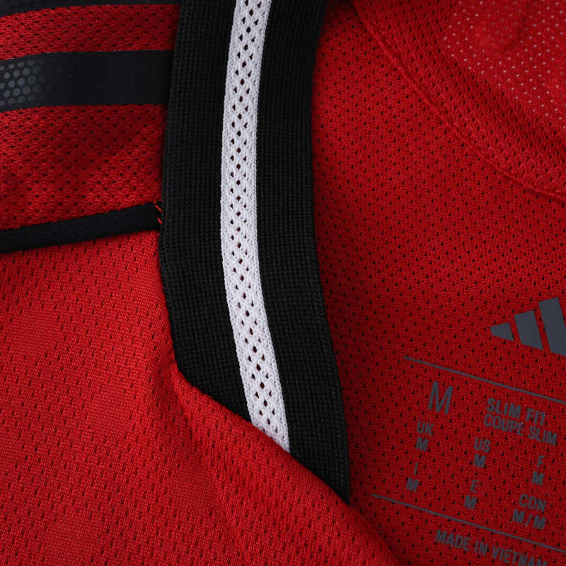 Manchester United Home Jersey 2025/26 - Player