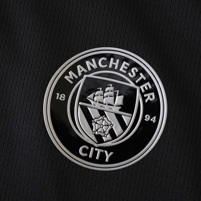 Away 25/26 Kids Kit