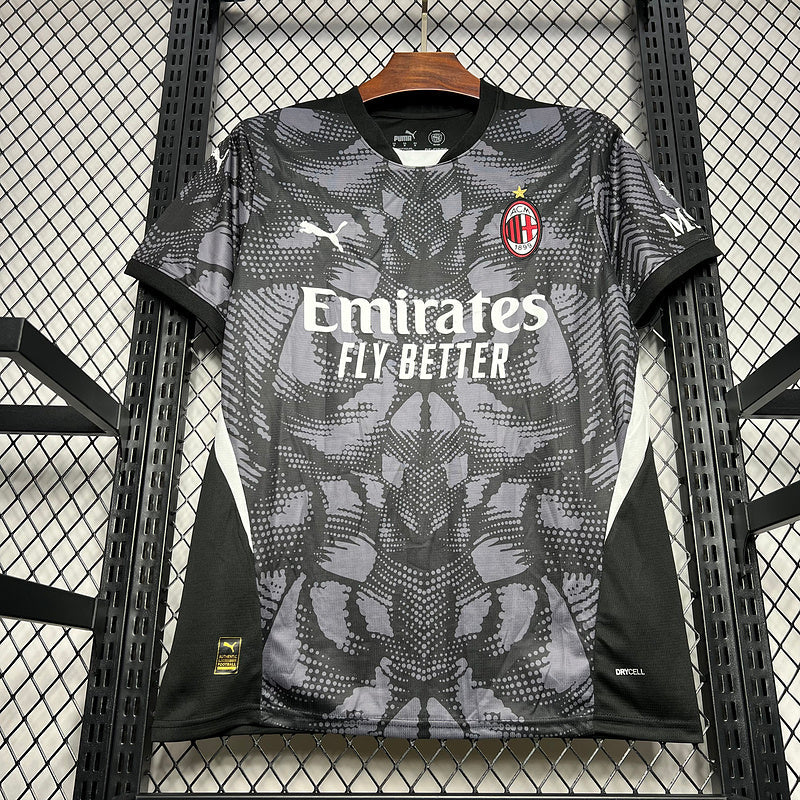 AC Milan Goalkeeper Black Jersey 2024/2025