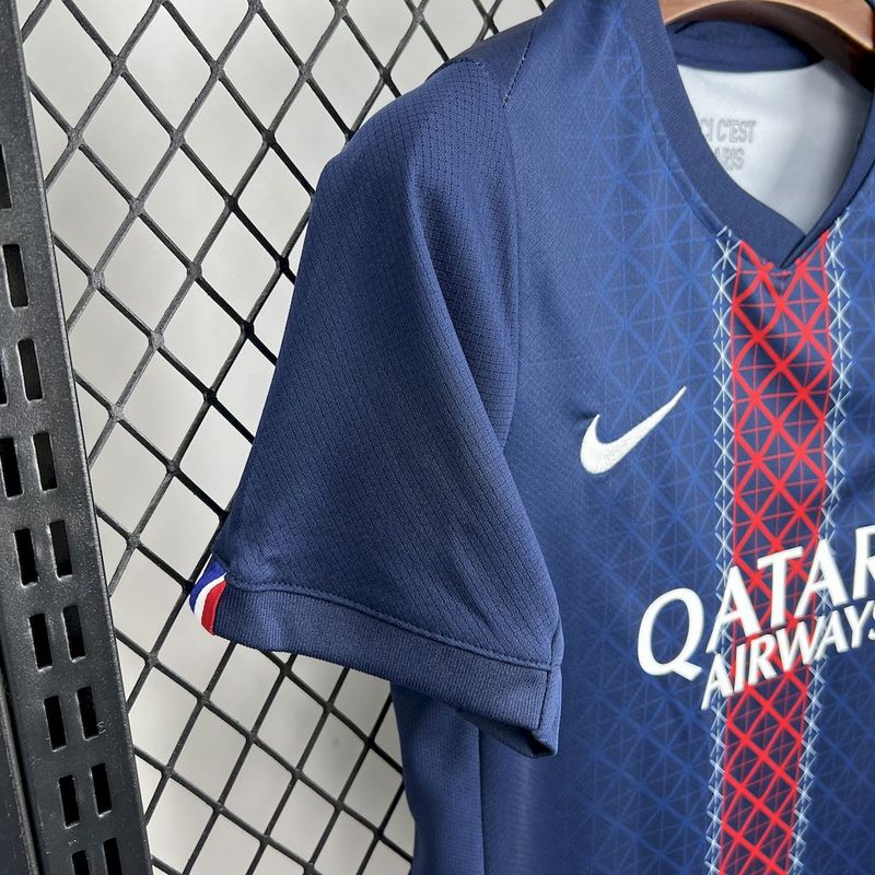 Home 25/26 Kids Kit
