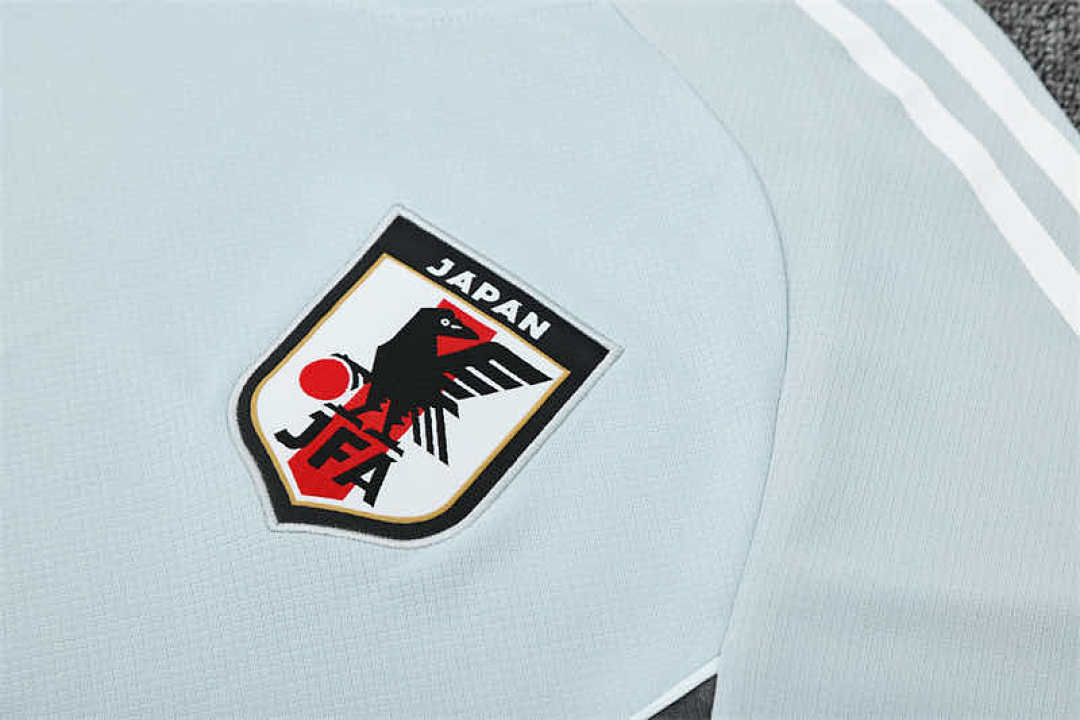 Training Men's Kit