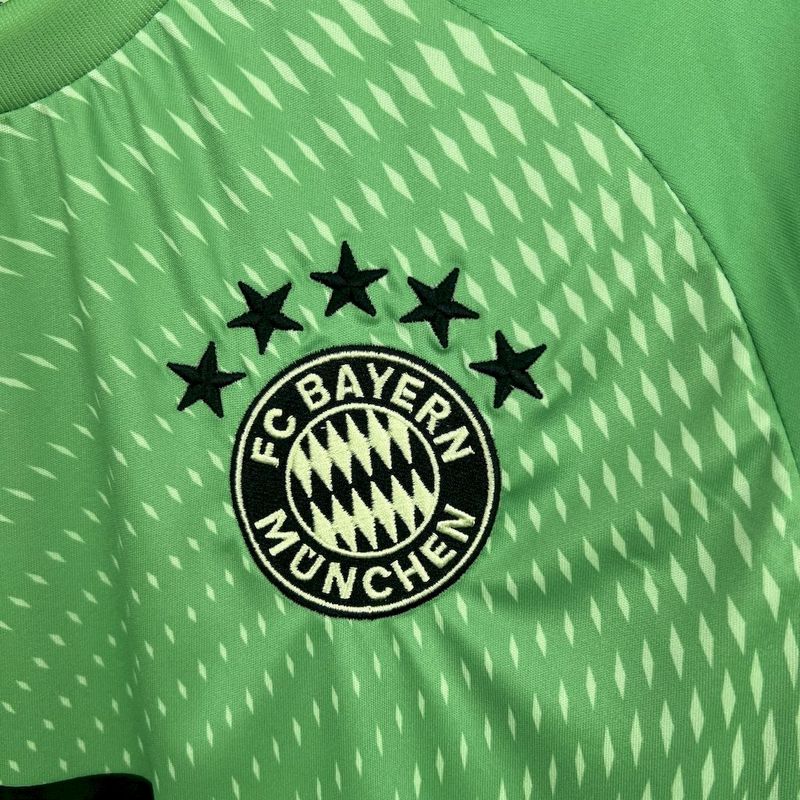 Bayern Munich Jersey 2025/26 - Goalkeeper