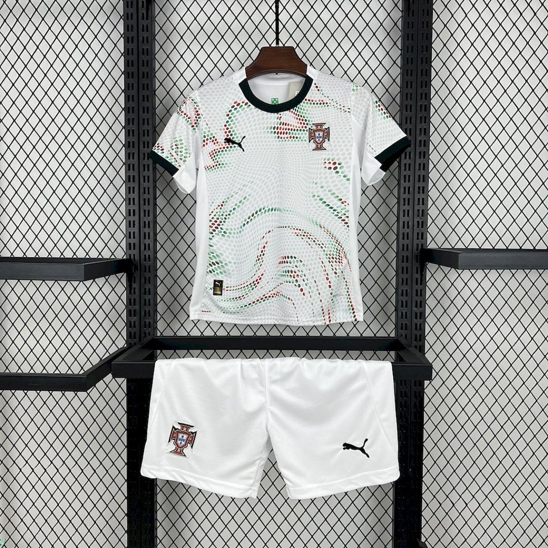 Away 25/26 Kids Kit