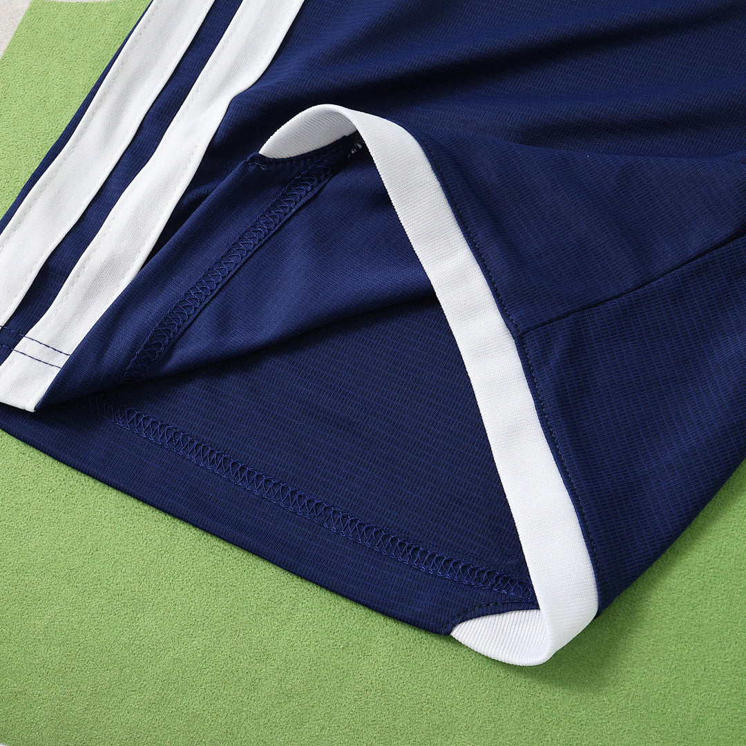 Shorts 26