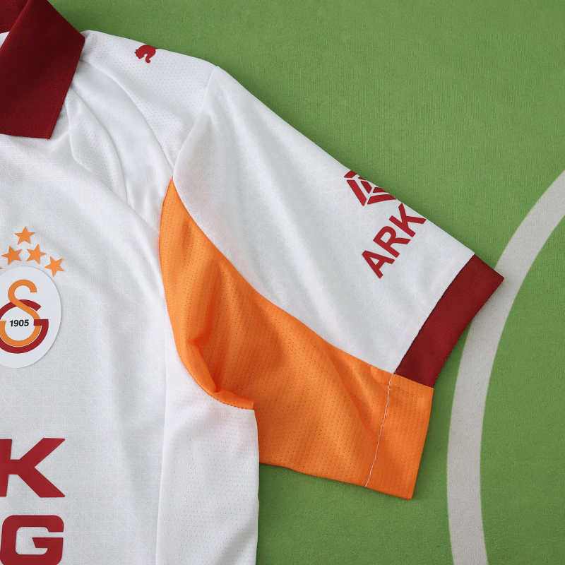 Away 25/26 Men's Player Jersey