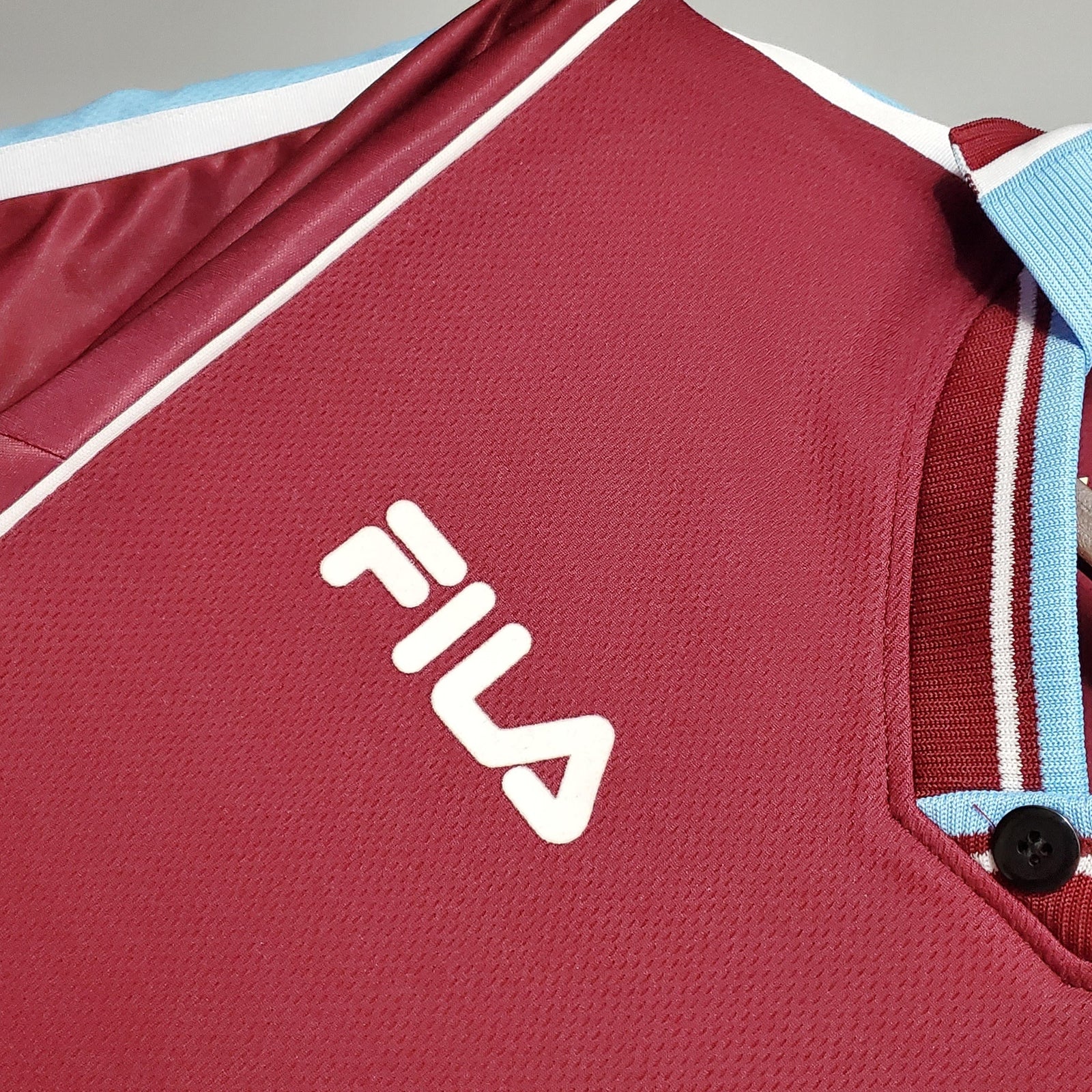 Retro Home 99/01 Men's Jersey