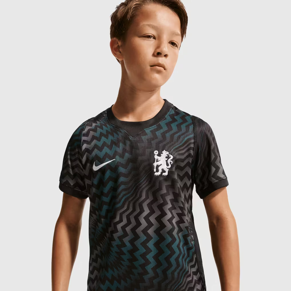 Chelsea 2026/27 Goalkeeper Jersey Kit Kids