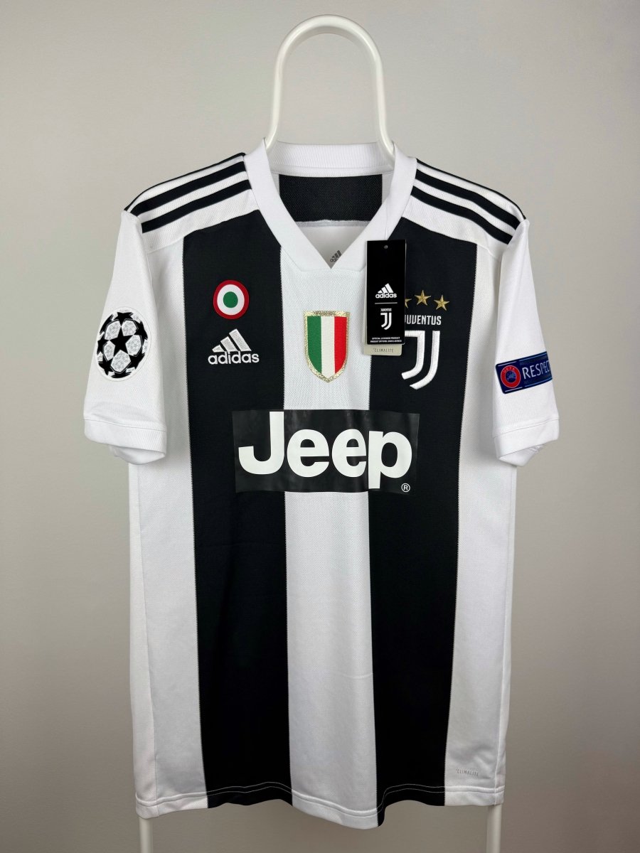 Cristiano Ronaldo - Juventus 2018/19 home shirt 🇵🇹