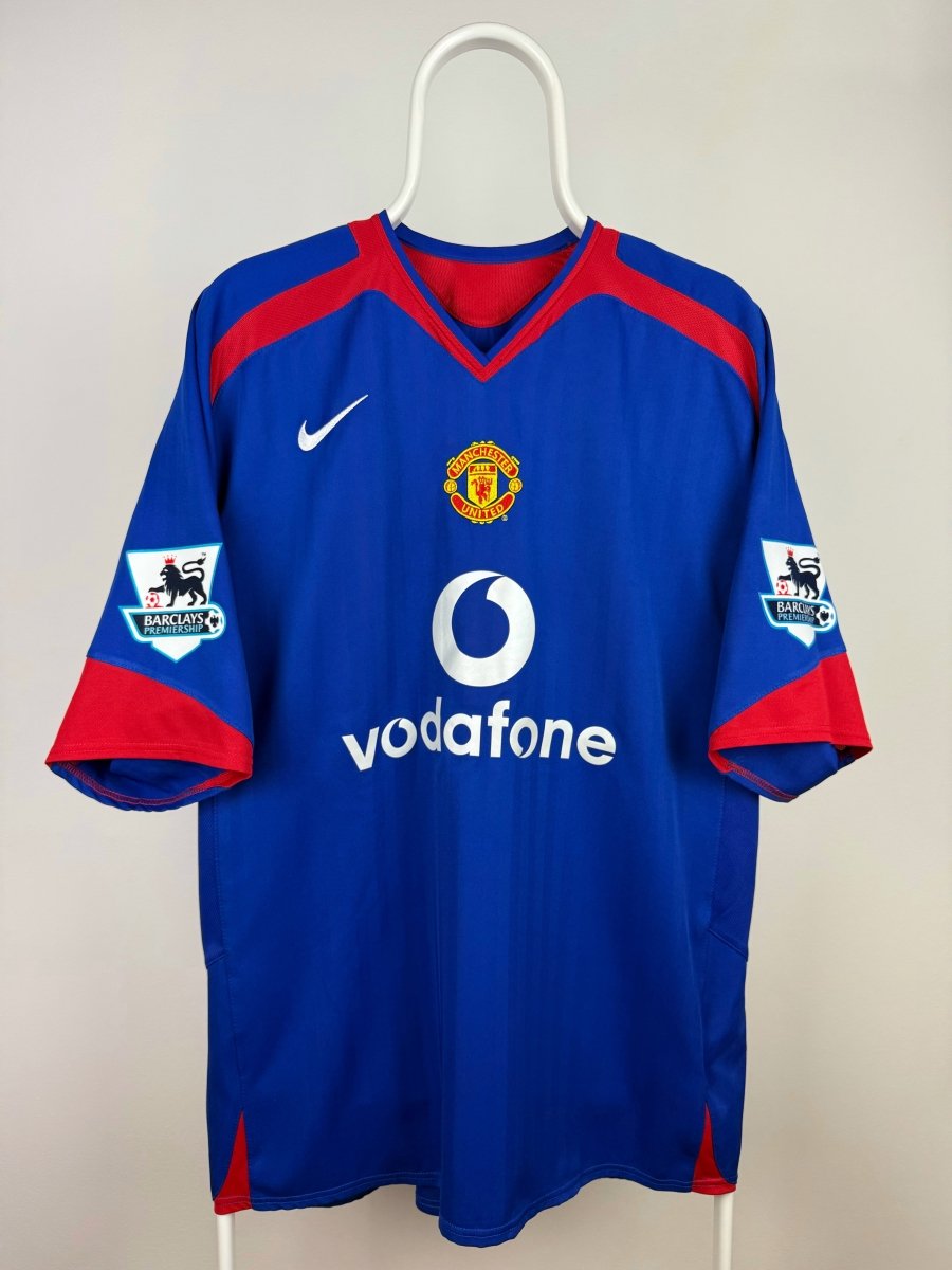 Cristiano Ronaldo - Manchester United 2005/06 away shirt 🇵🇹