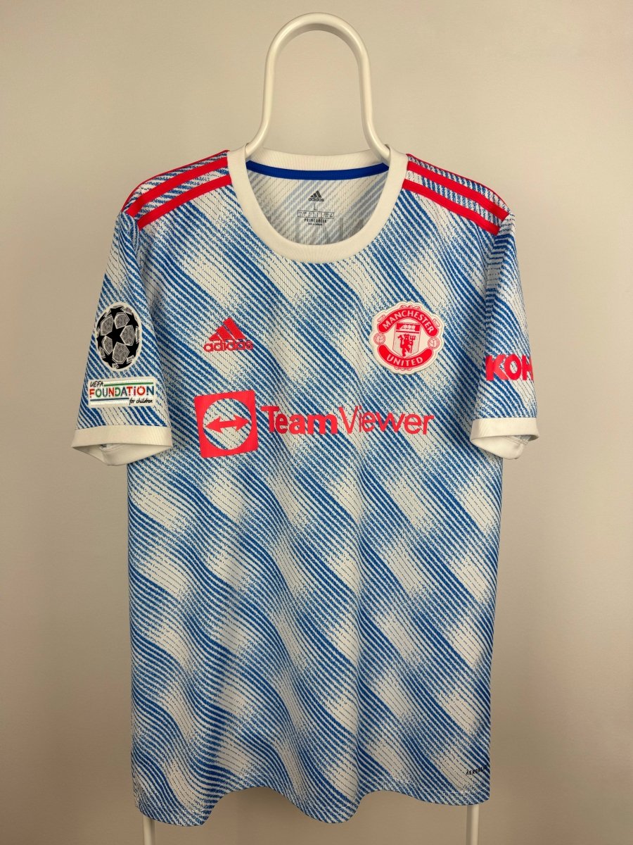Cristiano Ronaldo - Manchester United 2021/22 away shirt 🇵🇹
