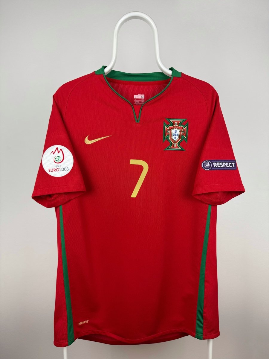 Cristiano Ronaldo - Portugal 2008 home shirt 🇵🇹