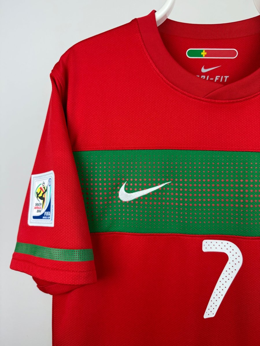 Cristiano Ronaldo - Portugal 2010 home shirt 🇵🇹