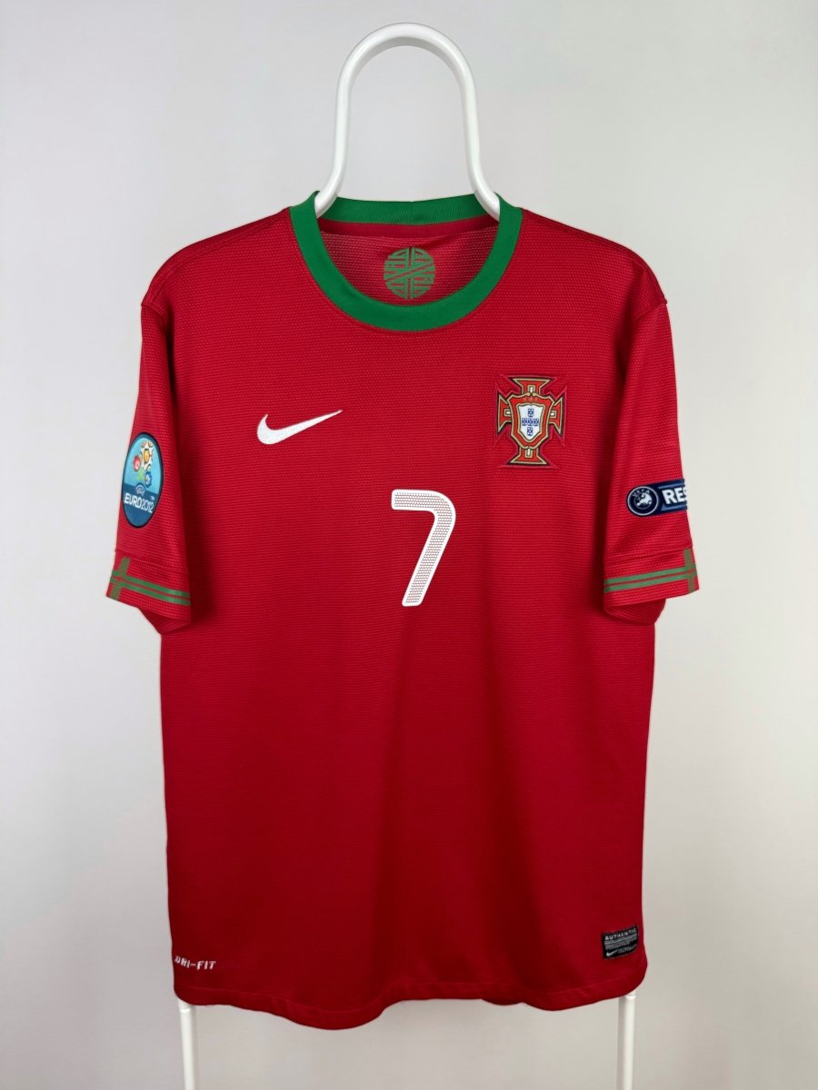 Cristiano Ronaldo - Portugal 2012 home shirt 🇵🇹