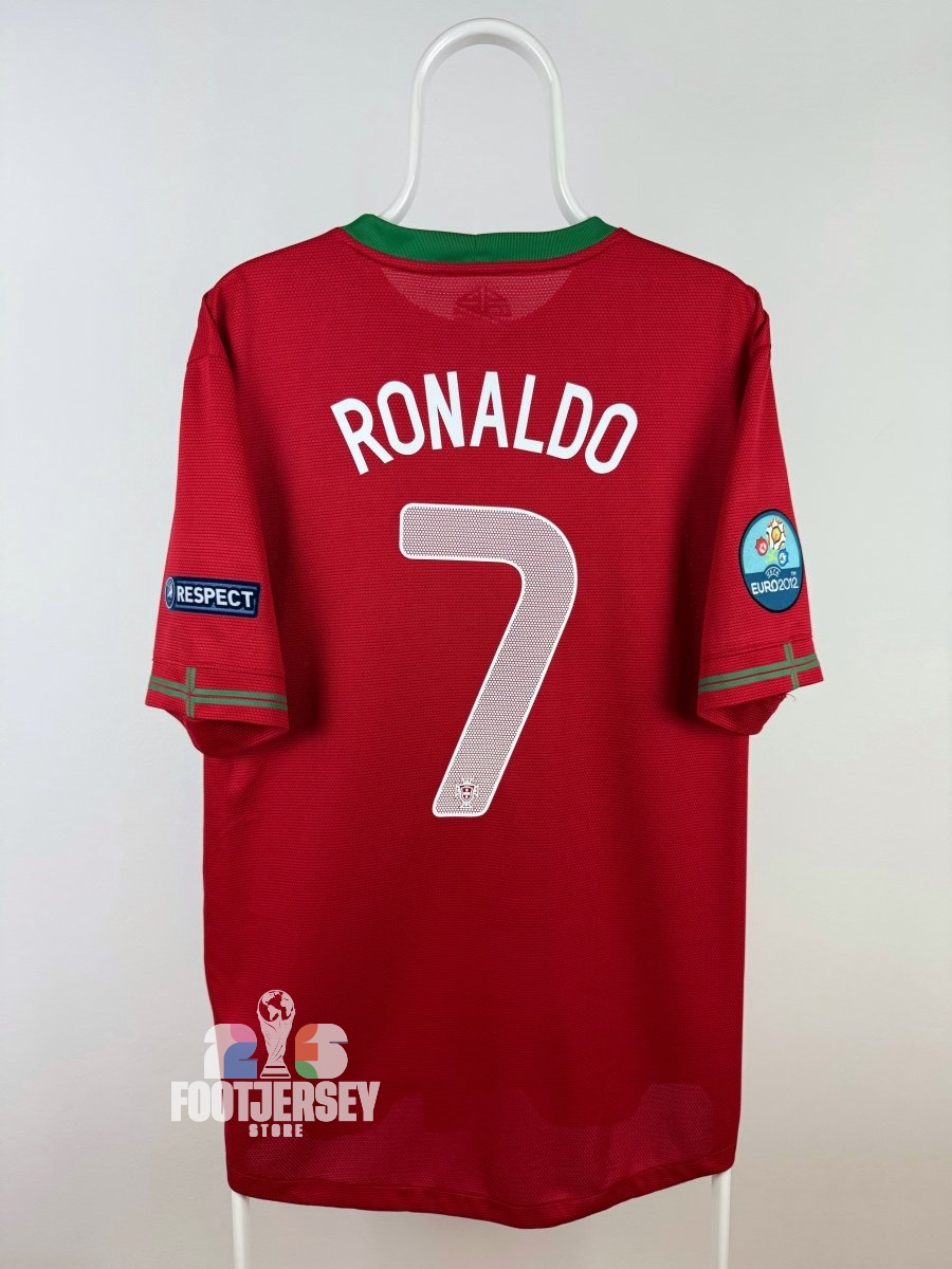 Cristiano Ronaldo - Portugal 2012 home shirt 🇵🇹