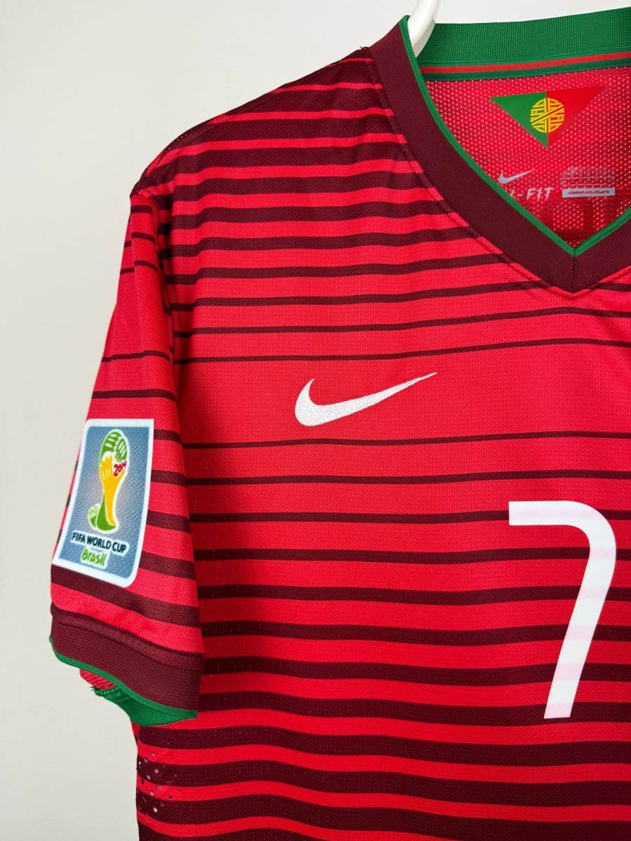 Cristiano Ronaldo - Portugal 2014 home shirt VAPOR 🇵🇹