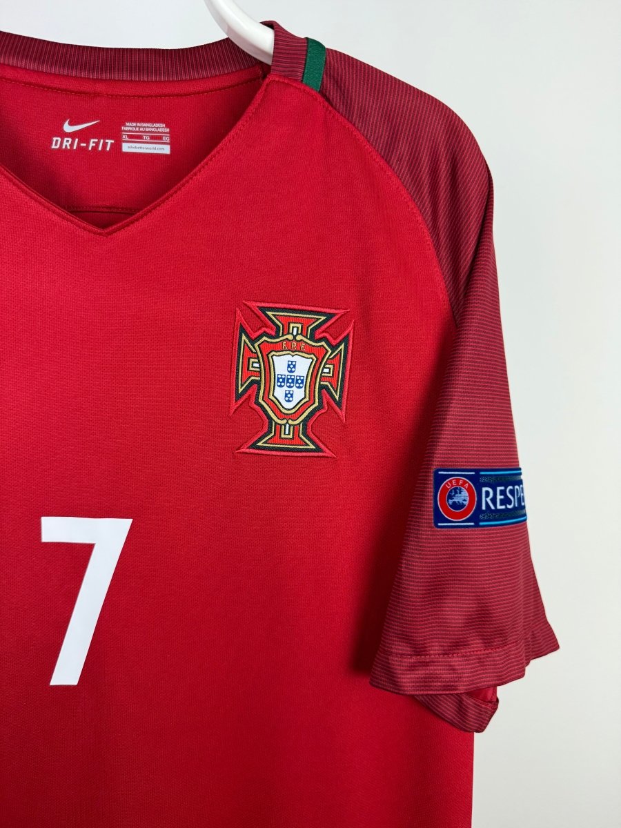 Cristiano Ronaldo - Portugal 2016 home shirt 🇵🇹