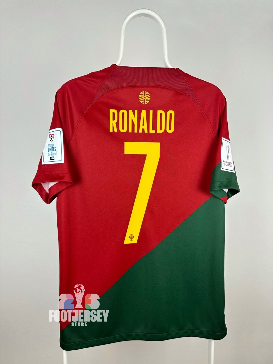 Cristiano Ronaldo - Portugal 2022 home shirt 🇵🇹