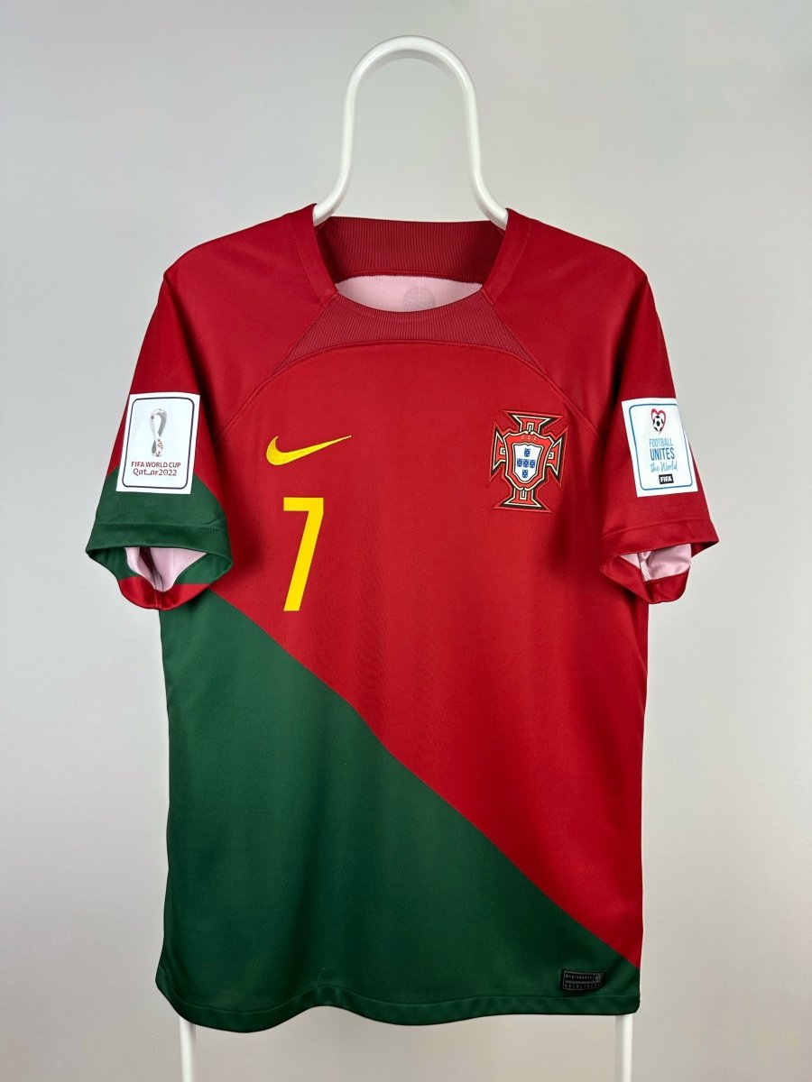Cristiano Ronaldo - Portugal 2022 home shirt 🇵🇹