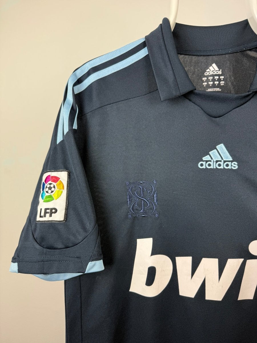 Cristiano Ronaldo - Real Madrid 2009/10 Away Shirt 🇵🇹