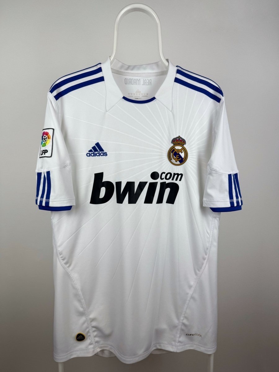 Cristiano Ronaldo - Real Madrid 2010/11 home shirt 🇵🇹