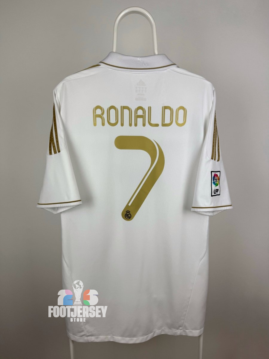 Cristiano Ronaldo - Real Madrid 2011/12 home shirt 🇵🇹