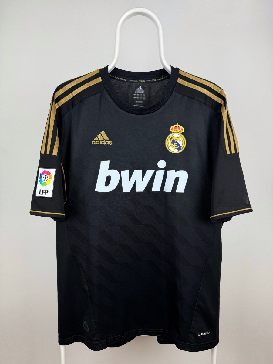 Cristiano Ronaldo - Real Madrid 2011/12 away shirt 🇵🇹