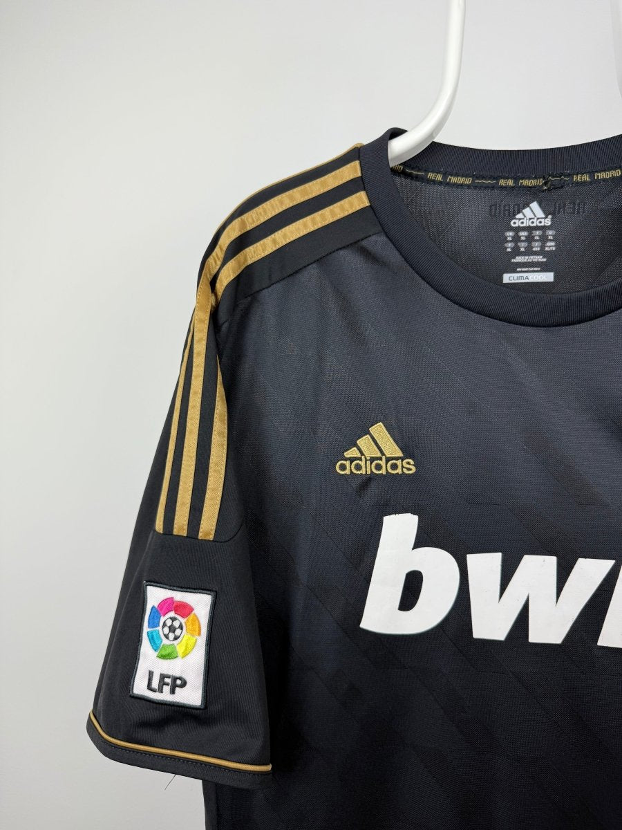 Cristiano Ronaldo - Real Madrid 2011/12 away shirt 🇵🇹