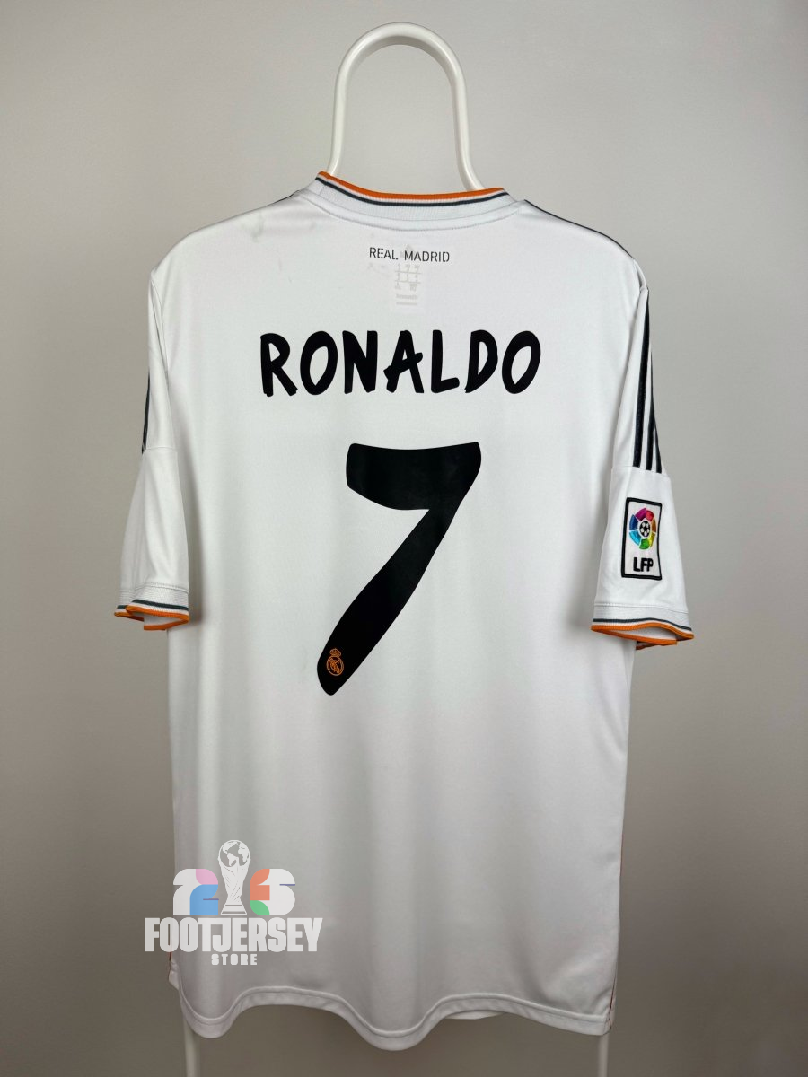 Cristiano Ronaldo - Real Madrid 2013/14 home shirt 🇵🇹