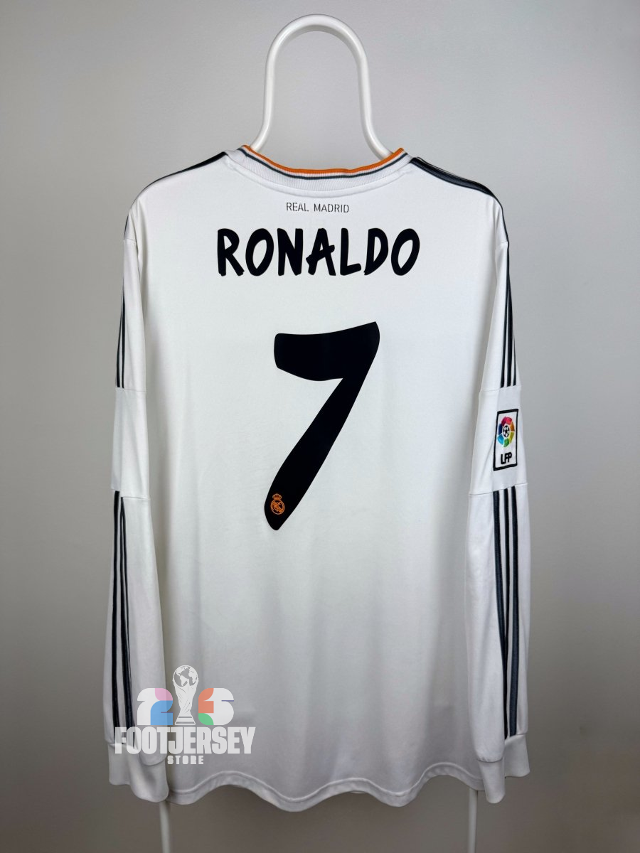 Cristiano Ronaldo - Real Madrid 2013/14 home jersey 🇵🇹