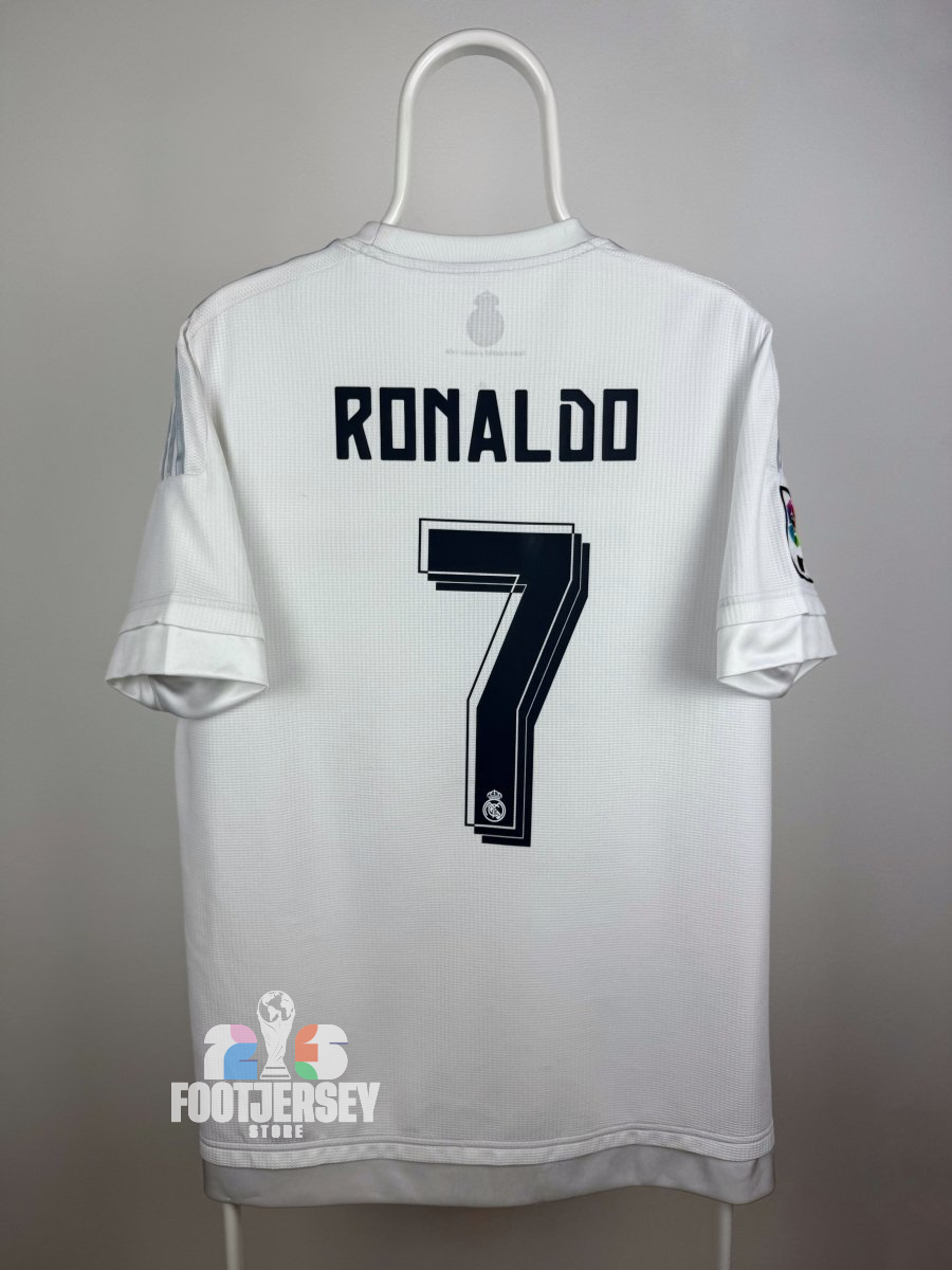 Cristiano Ronaldo - Real Madrid 2015/16 home shirt 🇵🇹