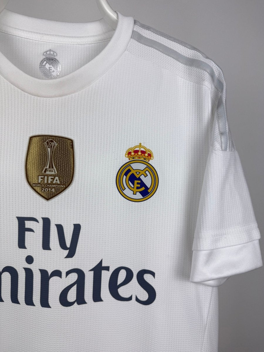 Cristiano Ronaldo - Real Madrid 2015/16 home shirt 🇵🇹