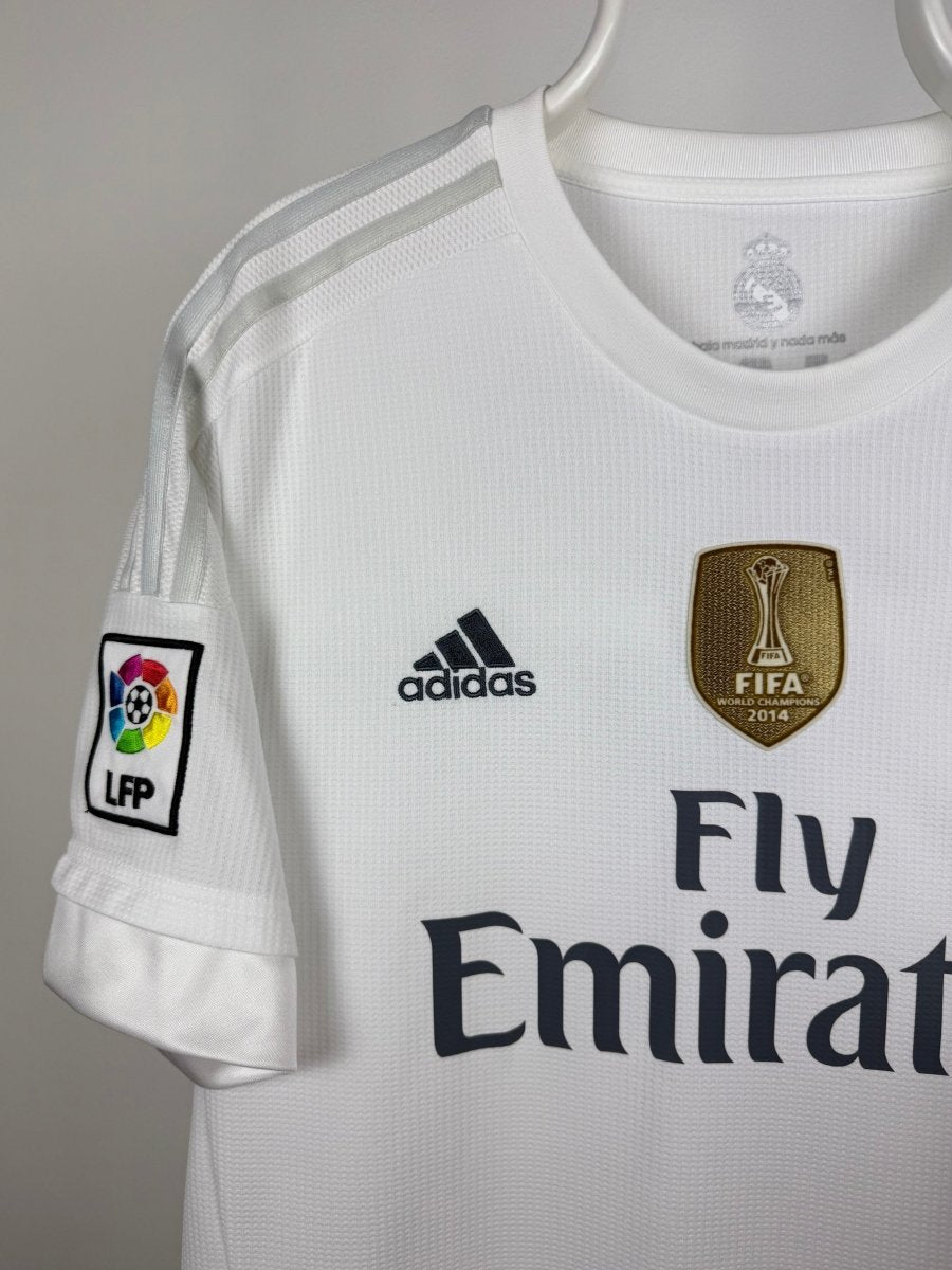 Cristiano Ronaldo - Real Madrid 2015/16 home shirt 🇵🇹