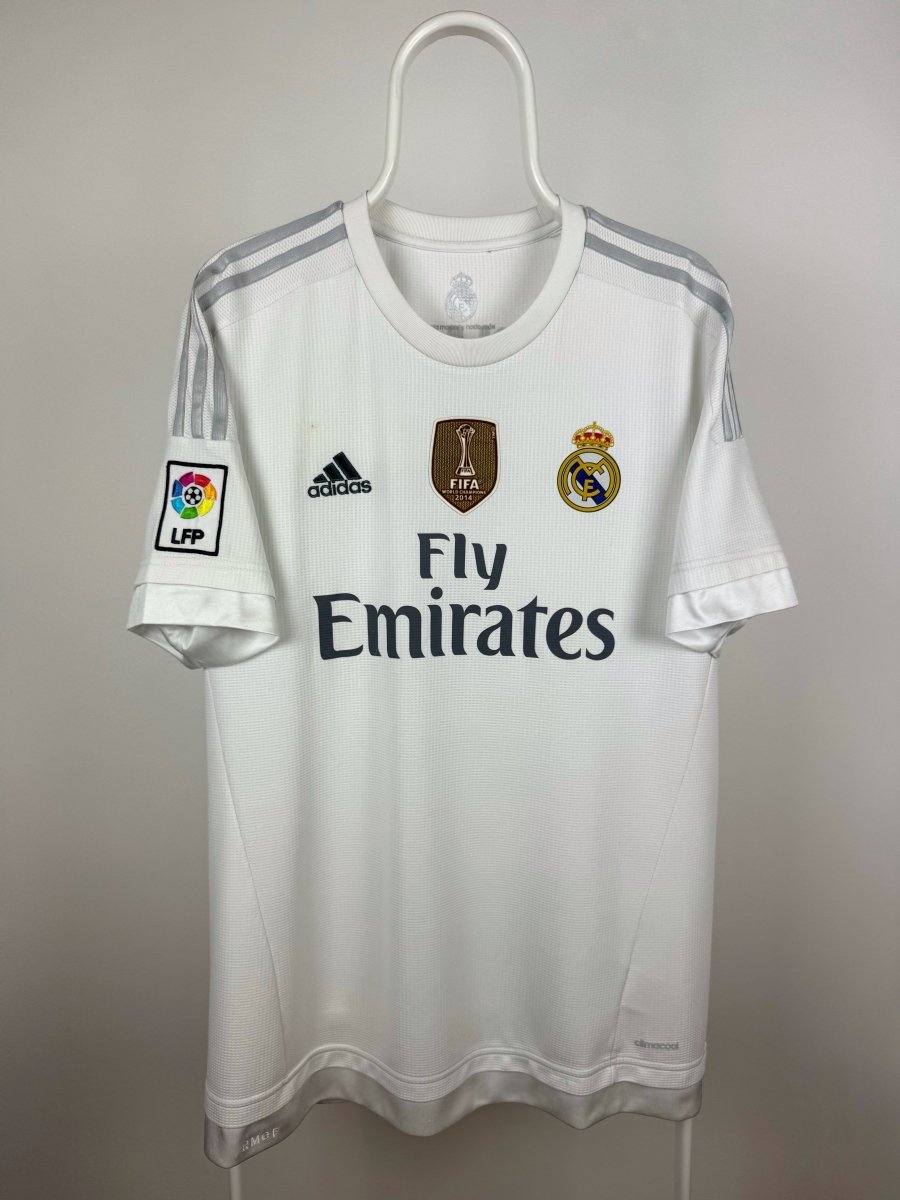 Cristiano Ronaldo - Real Madrid 2015/16 home shirt 🇵🇹