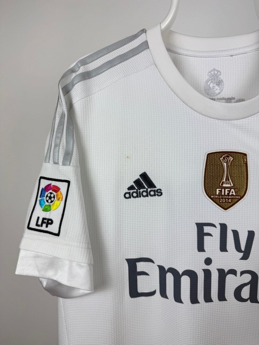Cristiano Ronaldo - Real Madrid 2015/16 home shirt 🇵🇹