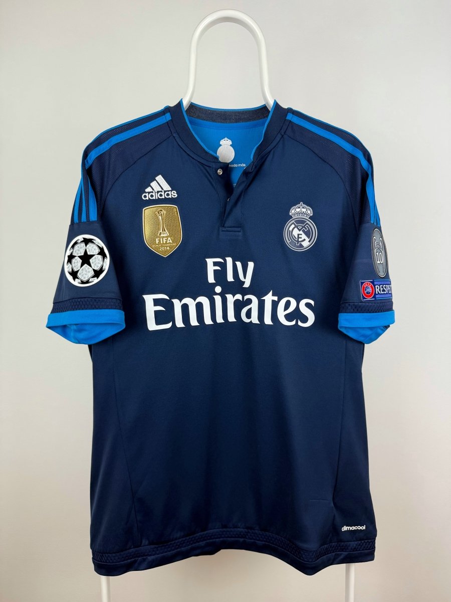 Cristiano Ronaldo - Real Madrid 2015/16 Away Shirt 🇵🇹