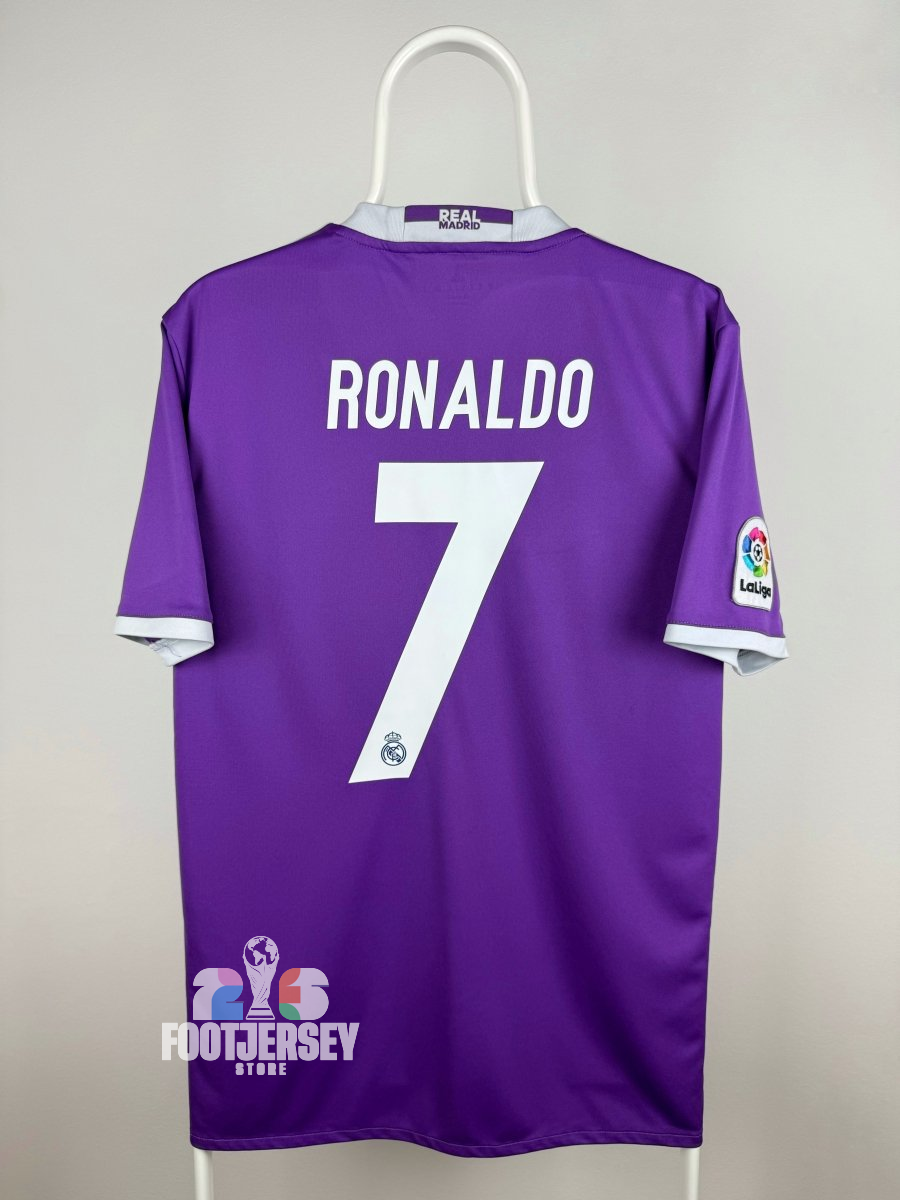 Cristiano Ronaldo - Real Madrid 2016/17 Away Shirt 🇵🇹