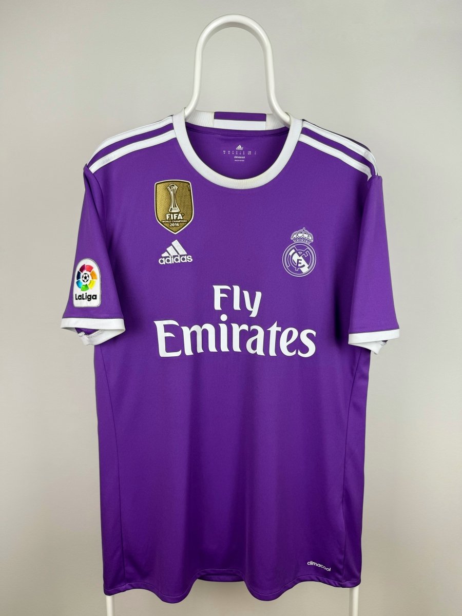 Cristiano Ronaldo - Real Madrid 2016/17 Away Shirt 🇵🇹