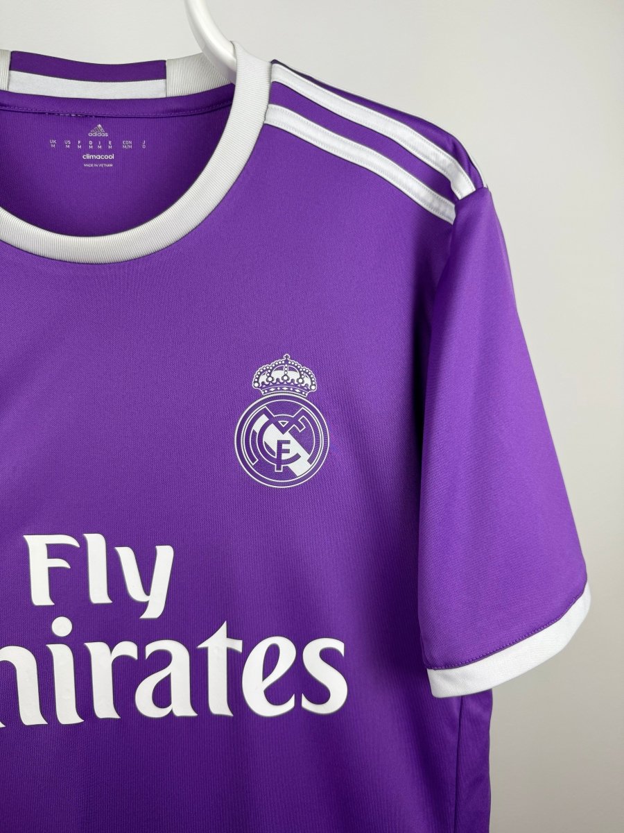 Cristiano Ronaldo - Real Madrid 2016/17 Away Shirt 🇵🇹