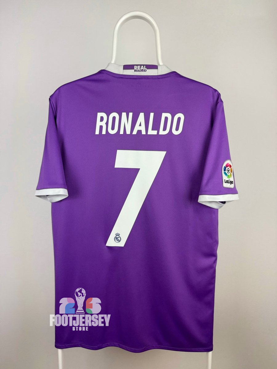 Cristiano Ronaldo - Real Madrid 2016/17 Away Shirt 🇵🇹