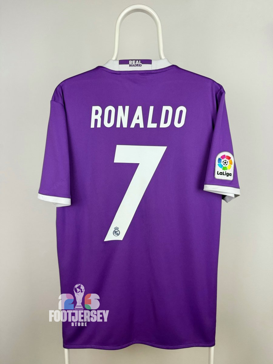Cristiano Ronaldo - Real Madrid 2016/17 Away Shirt 🇵🇹