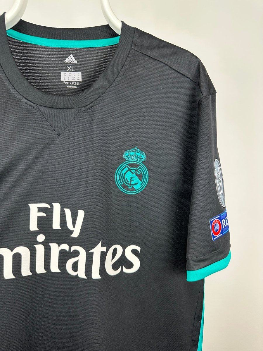 Cristiano Ronaldo - Real Madrid 2017/18 away shirt 🇵🇹