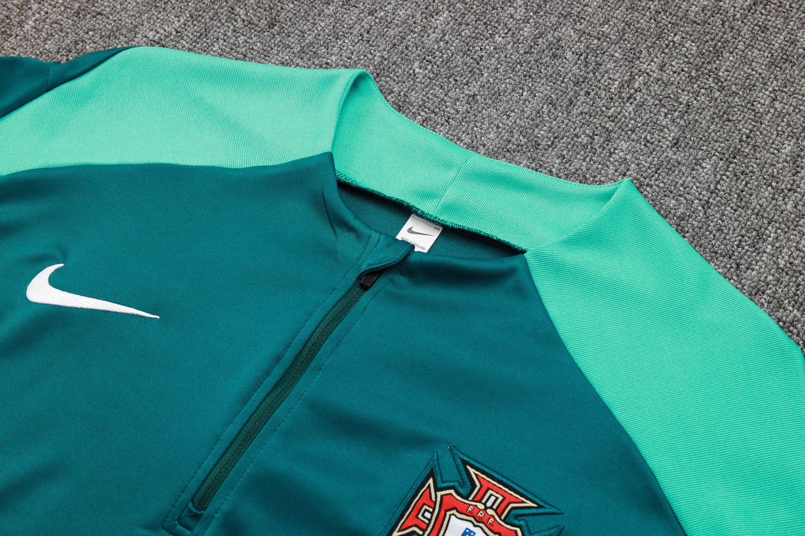 Tracksuit 24/25