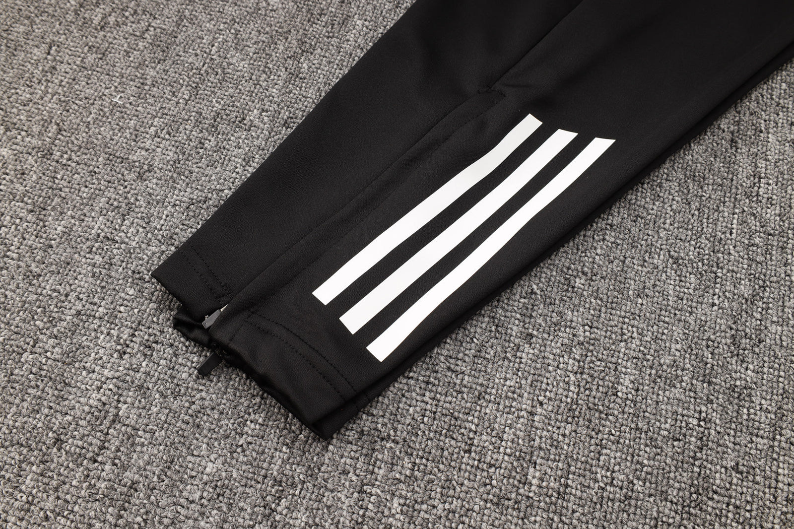 Tracksuit 24/25