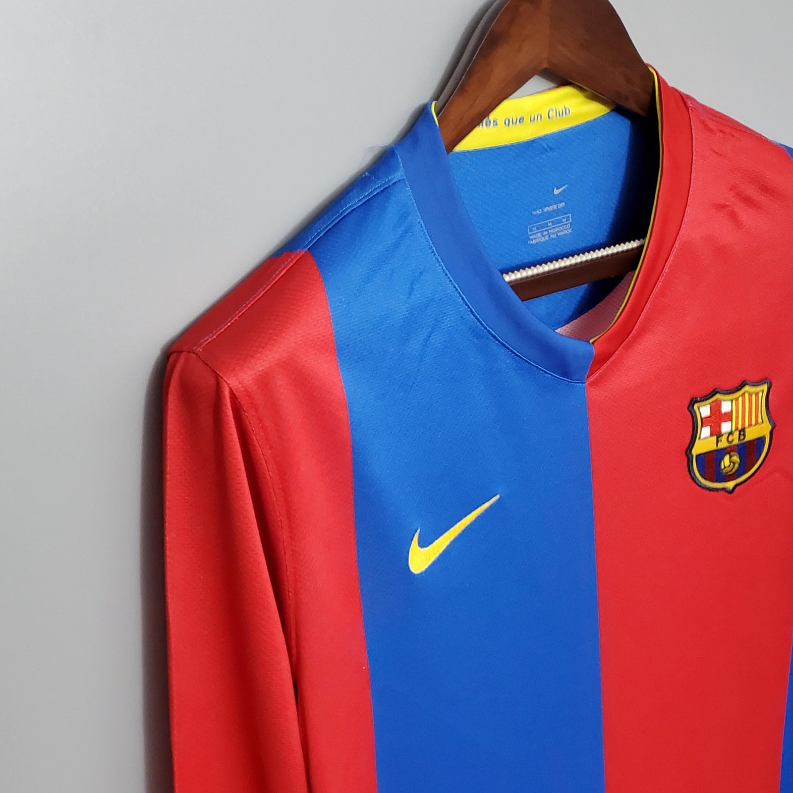 Barcelona Retro Home Jersey 06/07 - Long Sleeve