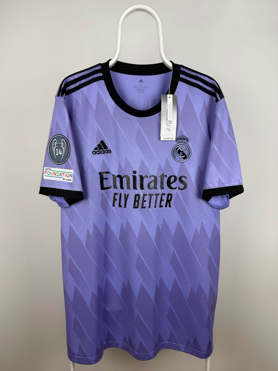 Dani Carvajal - Real Madrid 2022/23 away shirt 🇪🇸