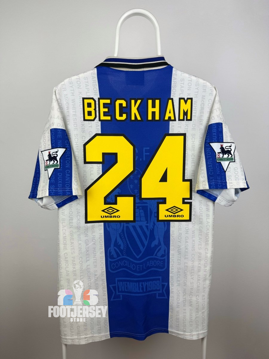 David Beckham - Manchester United 1995/96 away shirt 🏴󠁧󠁢󠁥󠁮󠁧󠁿