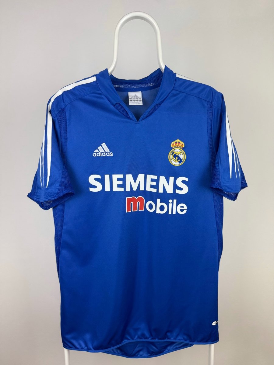 David Beckham - Real Madrid 2005/06 away shirt 🏴󠁧󠁢󠁥󠁮󠁧󠁿