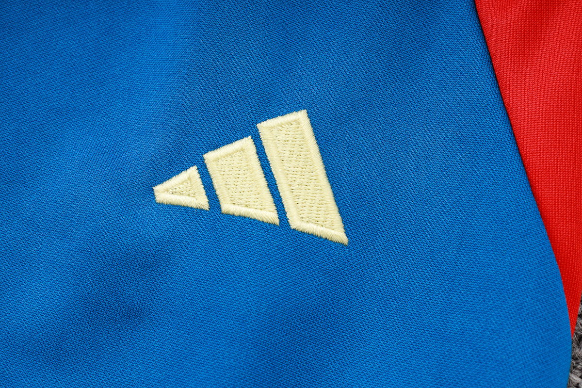 Tracksuit 24/25
