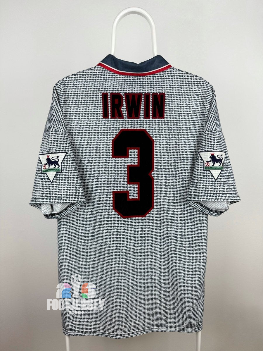 Denis Irwin - Manchester United 1995/96 away shirt 🇮🇪
