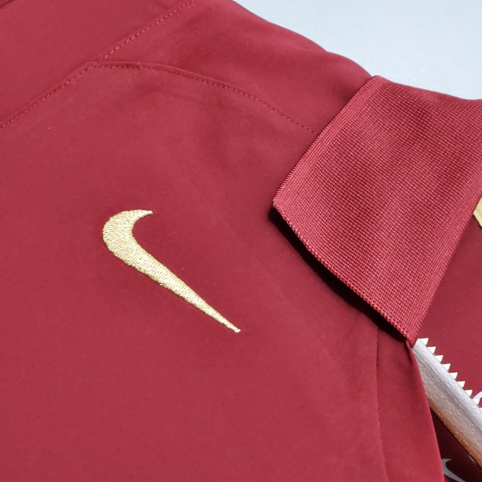 Arsenal Retro Jersey home 05/06